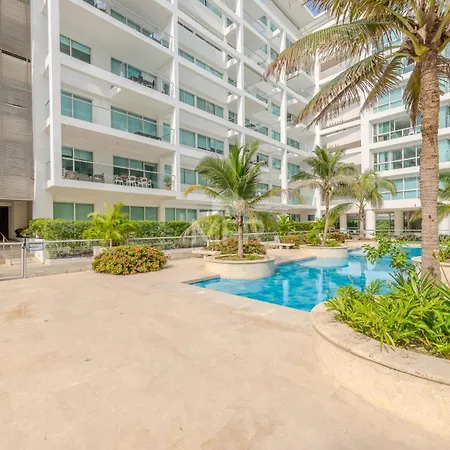 Apartment Edificio Morros 3, Beachfront & 2 Bedrooms By Inmobiliaria Mfr *