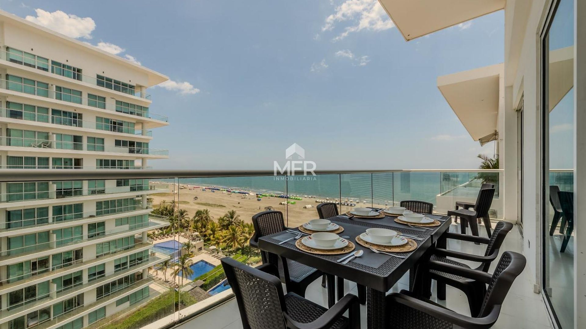 Edificio Morros 3, Beachfront&2 Bedrooms By Inmobiliaria Mfr * Cartagena