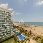 Edificio Morros 3, Beachfront & 2 Bedrooms By Inmobiliaria Mfr